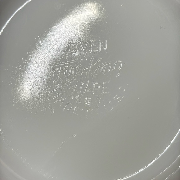 Anchor Hocking Fire King Milk Glass Hobnail & Bars Planter Bowl 5.5" Tall - Picture 4 of 4